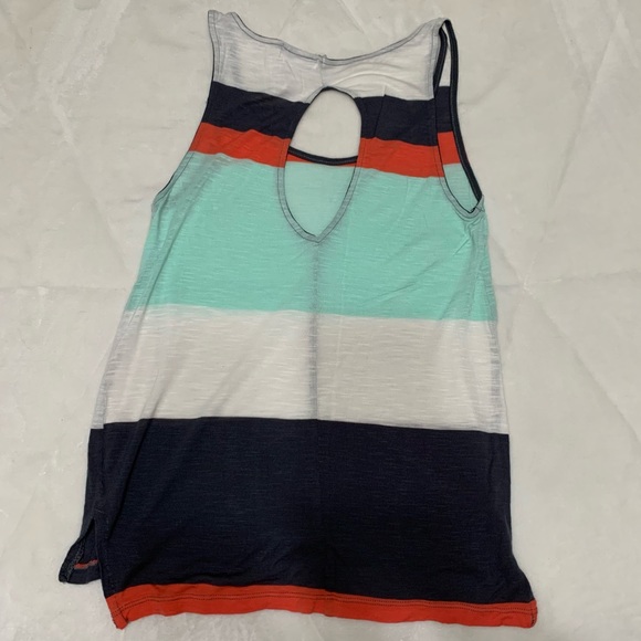 Tank top - Picture 2 of 2